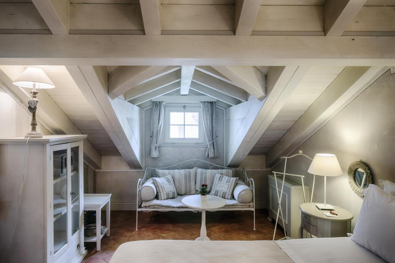 Relais Villa Vittoria ラーリオ エクステリア 写真